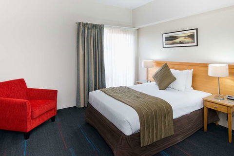 APX Apartments Parramatta - Hobart Tourism 4