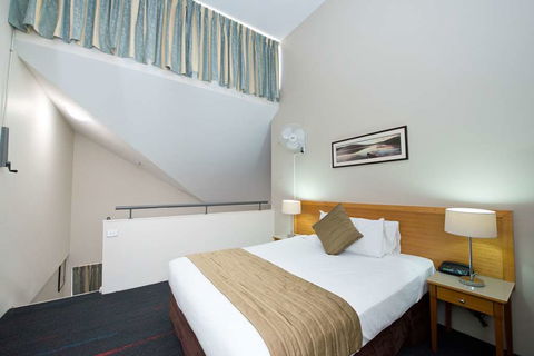 APX Apartments Parramatta - Hobart Tourism 8