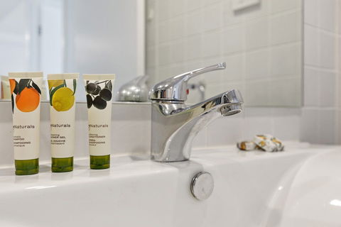 Astra Apartments Parramatta - Hobart Tourism 1