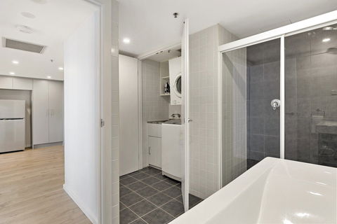 Astra Apartments Parramatta - Hobart Tourism 16