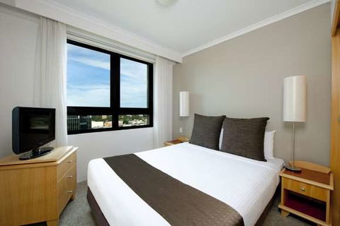Mantra Parramatta - Hobart Tourism 13