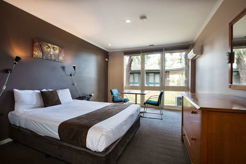 Burvale Hotel - Hobart Tourism 3