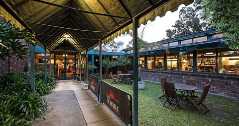Burvale Hotel - Hobart Tourism 8