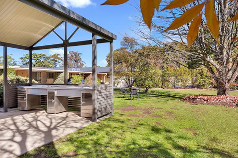 Beechworth Motor Inn - Hobart Tourism 4