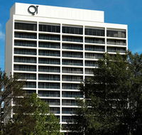 QT Canberra - Hobart Tourism