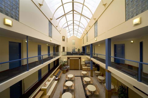Capital Executive Apt Hotel Canberra - Hobart Tourism 1