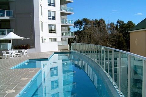 Pacific Suites Canberra - Hobart Tourism 2