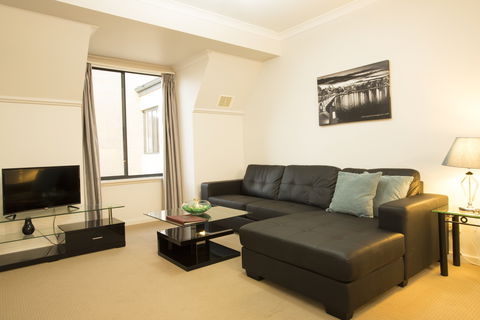 Regal Apartments - Tourism TAS 8