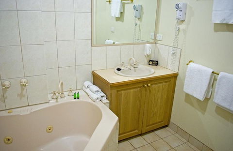 Admiralty Inn - Hobart Tourism 2
