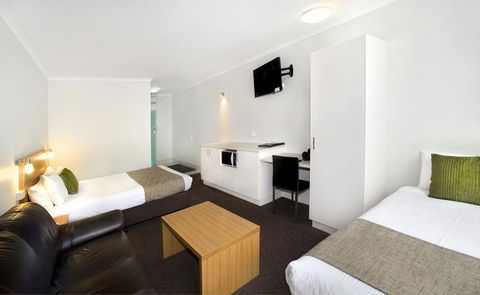 Admiralty Inn - Hobart Tourism 6