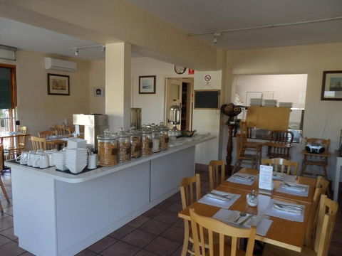 Admiralty Inn - Hobart Tourism 10