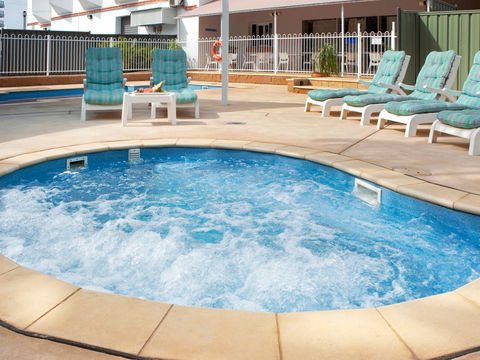 Novotel Darwin Atrium - Tourism TAS 9