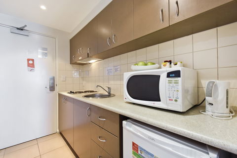 Metro Advance Apartments & Hotel - Hobart Tourism 6
