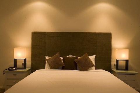 Beau Monde International - Hobart Tourism 4