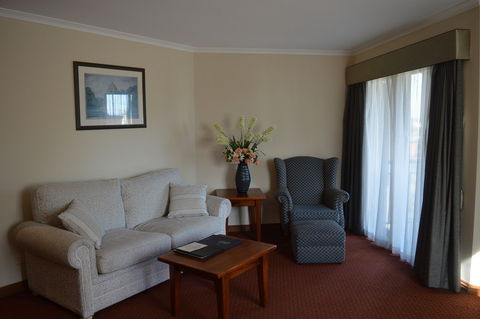 Gateway On Monash - Hobart Tourism 0