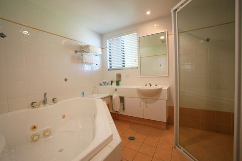Macquarie Barracks Inn - Tourism TAS 2