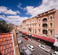 Hadley's Orient Hotel - Hobart Tourism