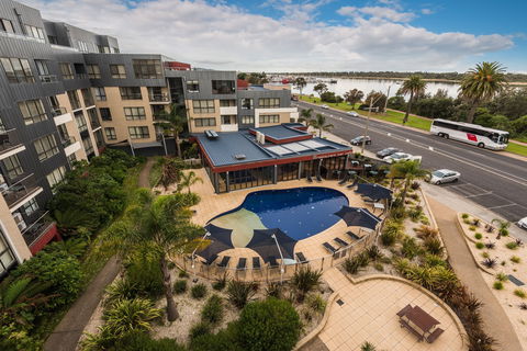 Esplanade Resort And Spa - Hobart Tourism 1