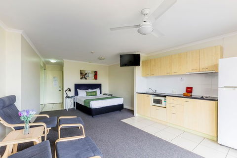 Wellington Apartment Hotel - Hobart Tourism 1