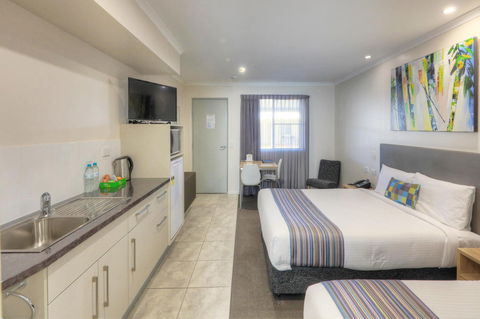 Roma Central Motel - Hobart Tourism 2