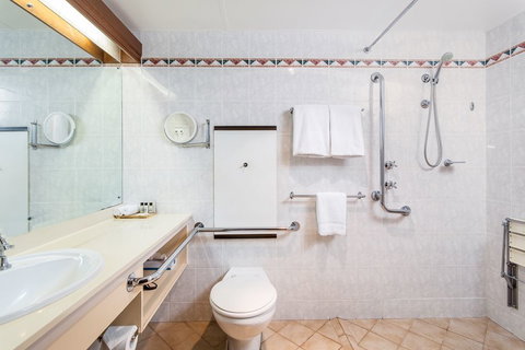 Adelaide Inn - Hobart Tourism 2