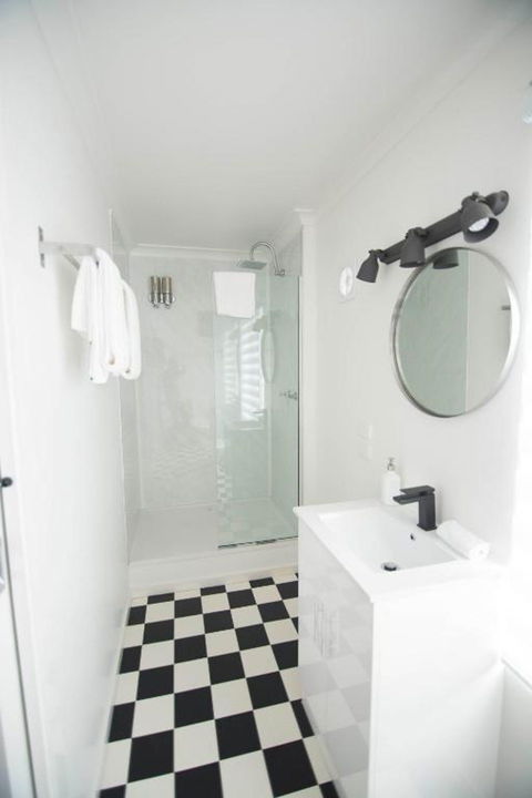 Siesta Central Apartments - Tourism TAS 1