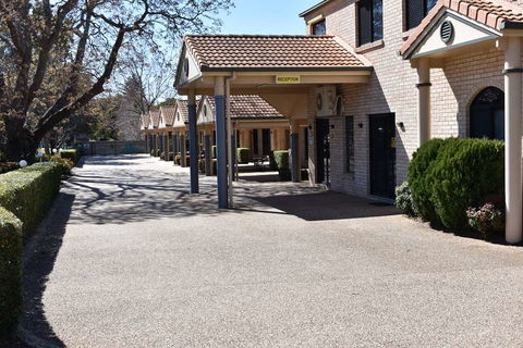 Best Western Tuscany On Tor Motor Inn - Hobart Tourism 1