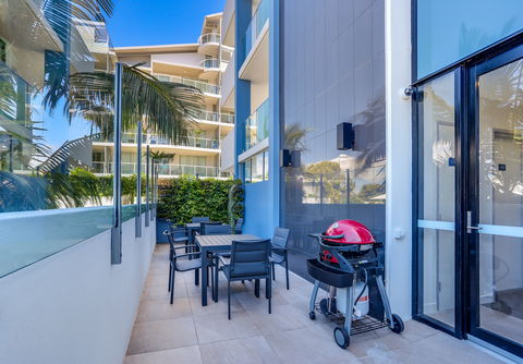 Direct Hotels - Sea Breeze - Hobart Tourism 0