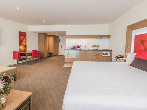 Novotel Sydney Rooty Hill - Hobart Tourism 10