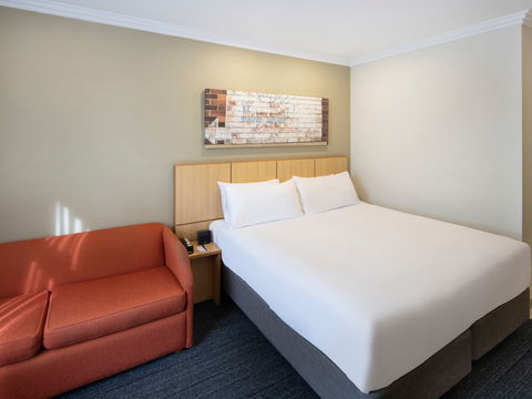 Mercure Sydney Blacktown - Hobart Tourism 4