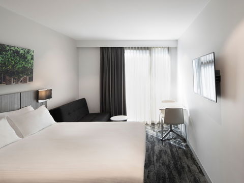 Mercure Sydney Blacktown - Hobart Tourism 7