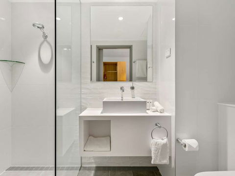 Rydges Gold Coast Airport - Tourism TAS 2