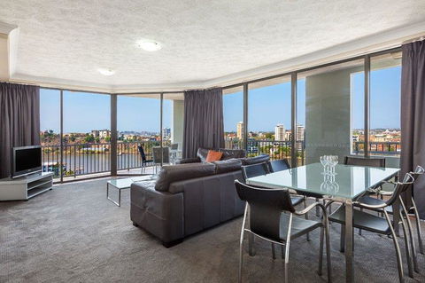 Bridgewater Apartments - Hobart Tourism 4