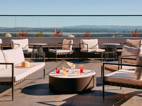 Mercure Melbourne Doncaster - Tourism TAS 12