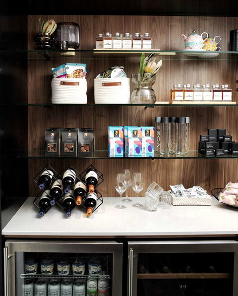 A By Adina Canberra - Hobart Tourism 16