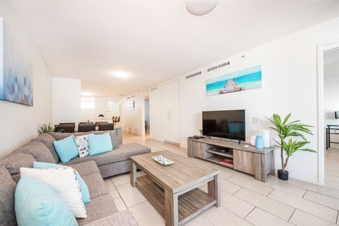 Lanai Riverside Apartments - Tourism TAS 3