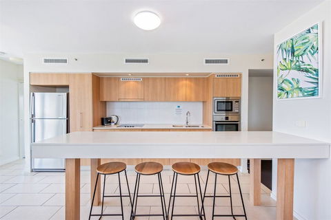 Lanai Riverside Apartments - Tourism TAS 6