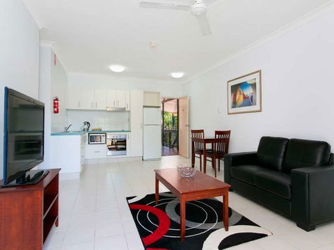 Cairns City Palms - Hobart Tourism 2