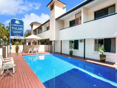 Cairns City Palms - Hobart Tourism 3