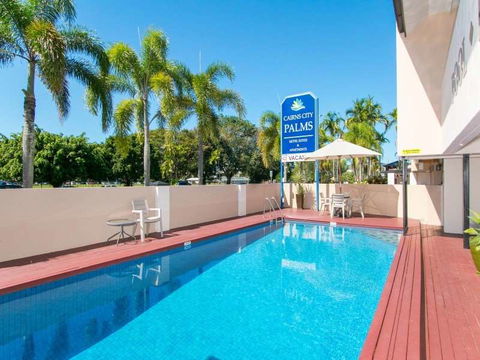 Cairns City Palms - Hobart Tourism 5
