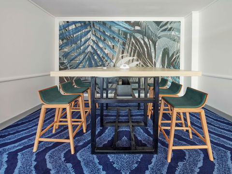 Novotel Cairns Oasis Resort - Hobart Tourism 10