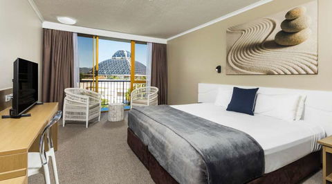 Pacific Hotel Cairns - Tourism TAS 3