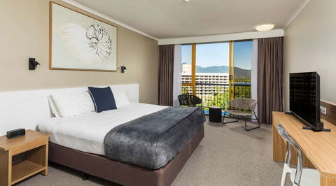 Pacific Hotel Cairns - Tourism TAS 6