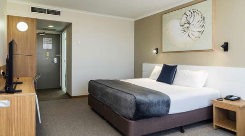 Pacific Hotel Cairns - Tourism TAS 7