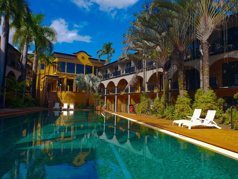 Palm Royale Cairns - Hobart Tourism 8