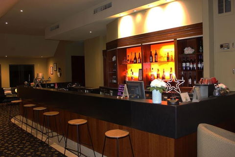 Swan Hill Resort - Hobart Tourism 0