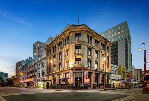 Quest Savoy - Hobart Tourism 0