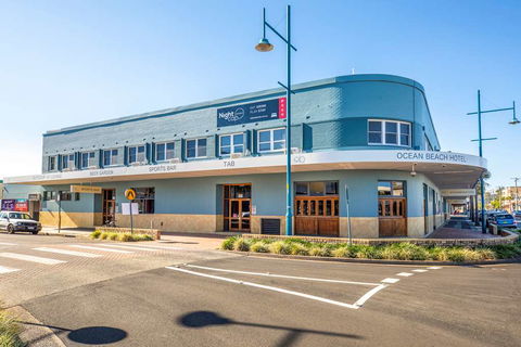 Nightcap At Ocean Beach Hotel - Tourism TAS 1