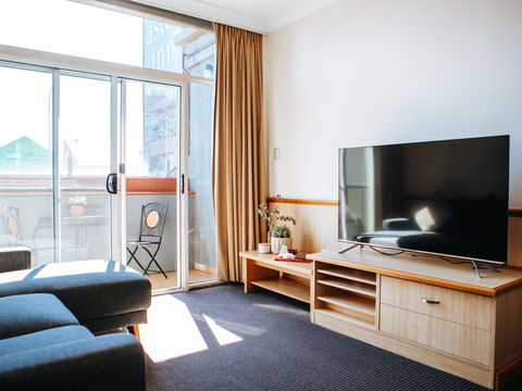Astor Inn - Hobart Tourism 1
