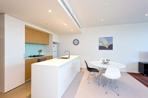 Astra Apartments MacQuarie Park - Tourism TAS 2